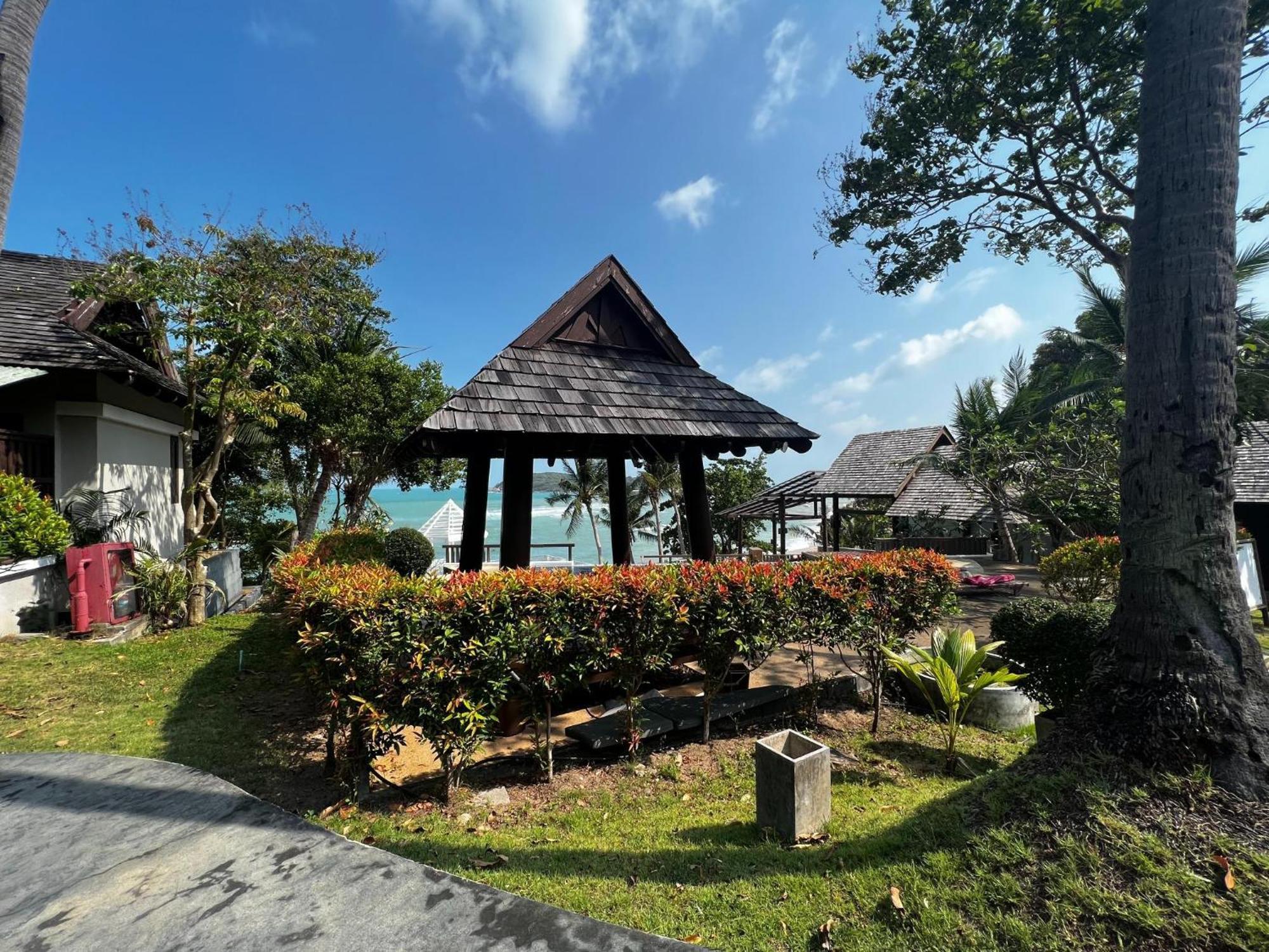 Bhundhari Resort & Villas Samui Praia Chaweng Exterior foto