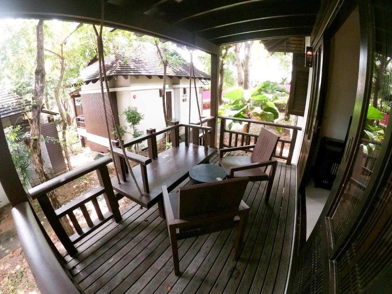 Bhundhari Resort & Villas Samui Praia Chaweng Exterior foto