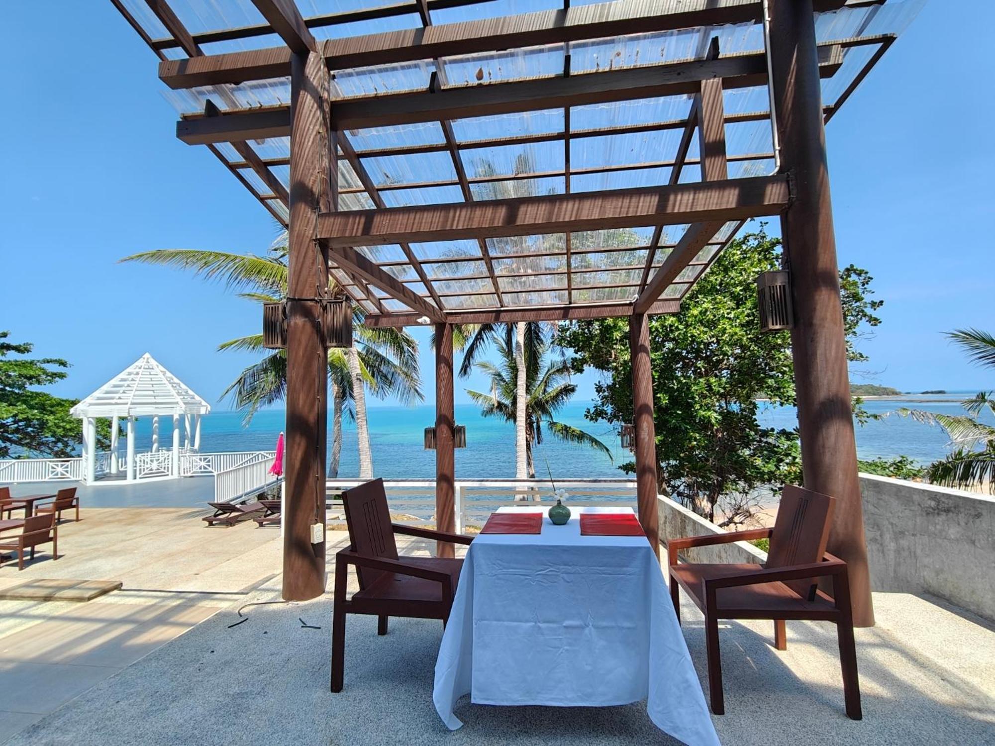 Bhundhari Resort & Villas Samui Praia Chaweng Exterior foto
